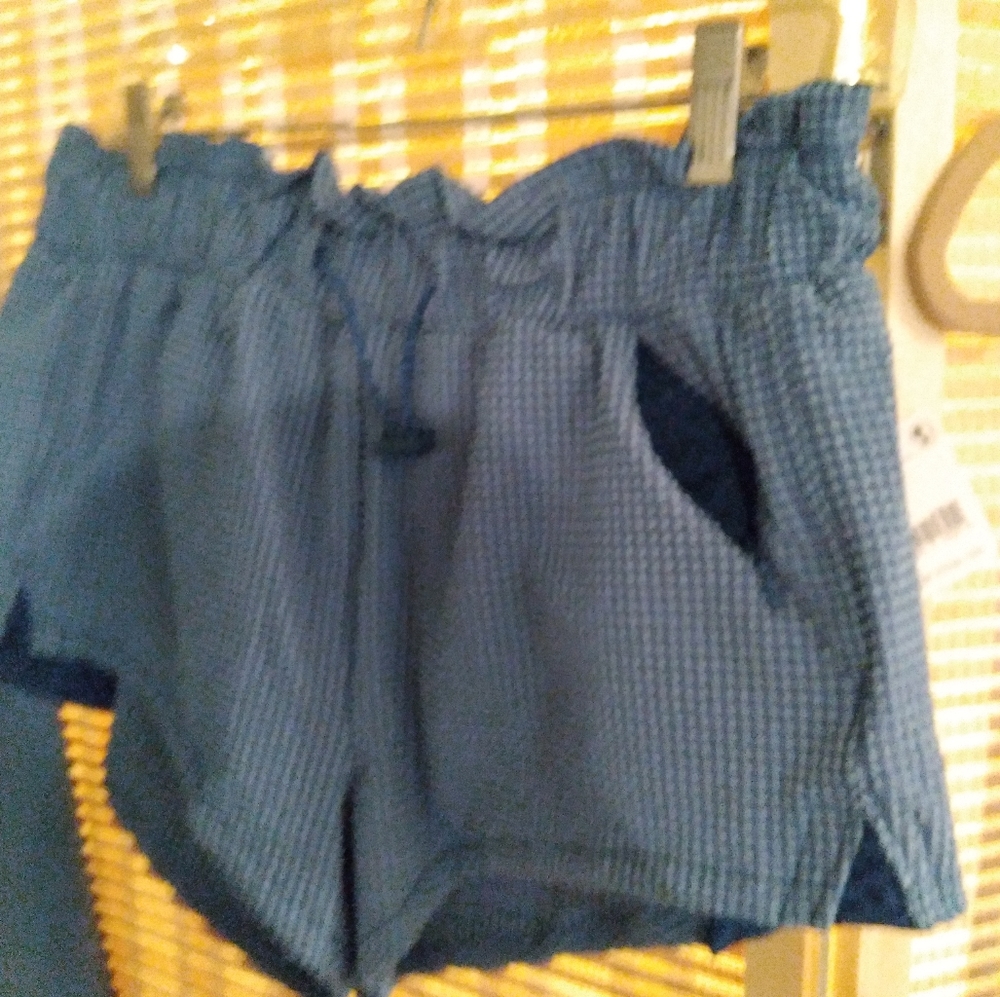 Jacket/Shorts set - Picture 3 of 3
